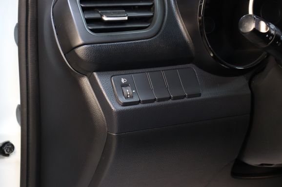 Kia Rio, 1.4 л, МТ, 2013 фото 9