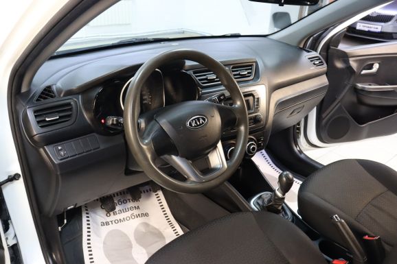 Kia Rio, 1.4 л, МТ, 2013 фото 10