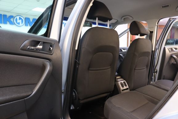 Skoda Yeti, 1.8 л, Робот, 2012 фото 1