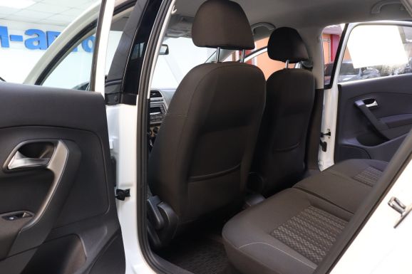 Volkswagen Polo, 1.6 л, АТ, 2019 фото 1