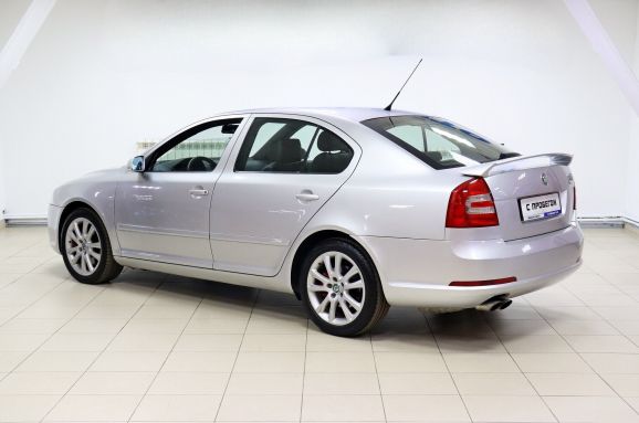 Skoda Octavia RS, 2.0 л, МТ, 2007 фото 6