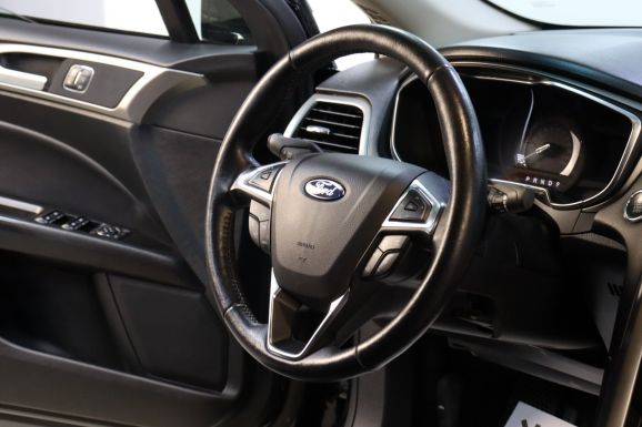 Ford Fusion (North America), 2.0 л, АТ, 2017 фото 19