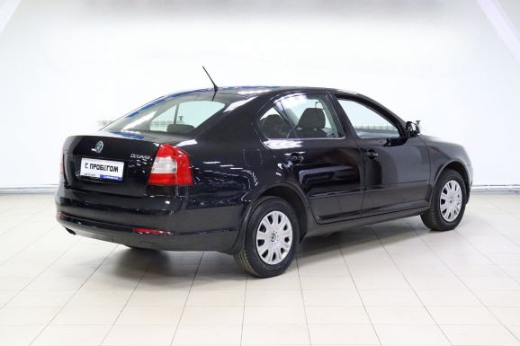 Skoda Octavia, 1.8 л, Робот, 2013 фото 4