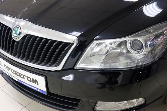Skoda Octavia, 1.8 л, Робот, 2013 фото 2