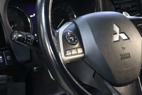 Mitsubishi Outlander, 3.0 л, АТ, 2013 фото 11