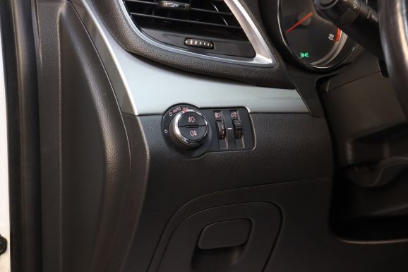 Opel Mokka, 1.4 л, АТ, 2014 фото 10