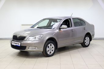 Skoda Octavia, 1.8 л, РКПП, 2012 фото 3