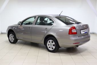 Skoda Octavia, 1.8 л, РКПП, 2012 фото 4