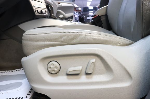 Audi Q5, 2.0 л, Робот, 2011 фото 7