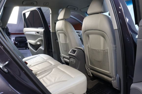 Audi Q5, 2.0 л, Робот, 2011 фото 9