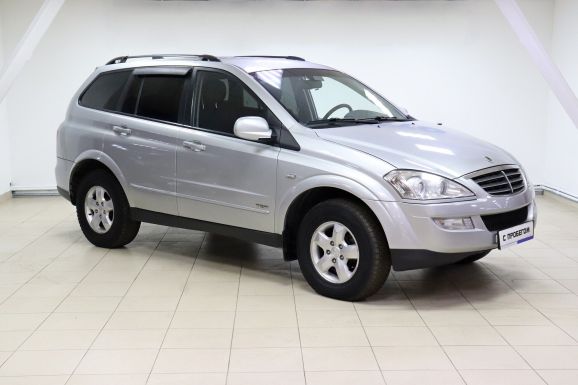 SsangYong Kyron, 2.3 л, АТ, 2009 фото 5