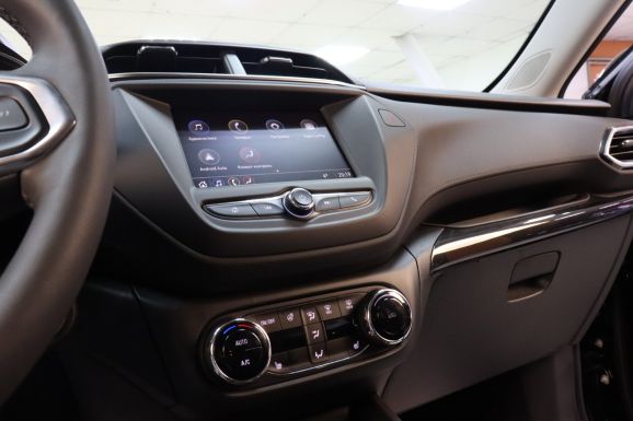 Chevrolet TrailBlazer, 1.3 л, АТ, 2021 фото 2