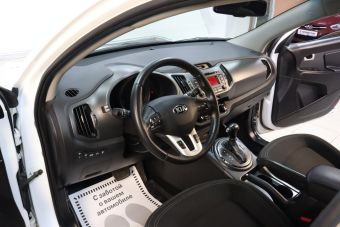 Kia Sportage, 2.0 л, АКПП, 2014 фото 11