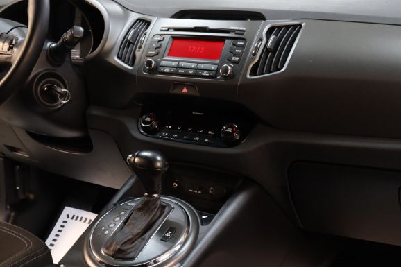 Kia Sportage, 2.0 л, АТ, 2014 фото 1