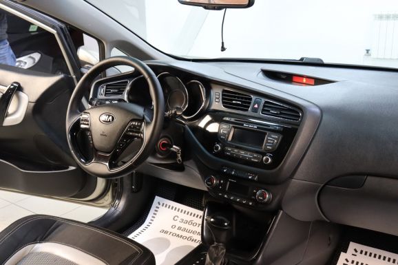 Kia Ceed, 1.6 л, АТ, 2015 фото 10