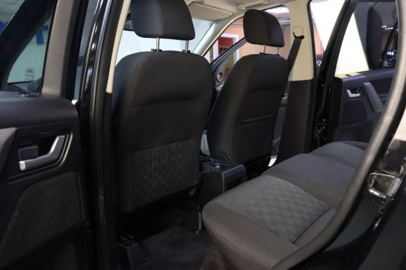 Land Rover Freelander, 2.2 л, МТ, 2009 фото 2