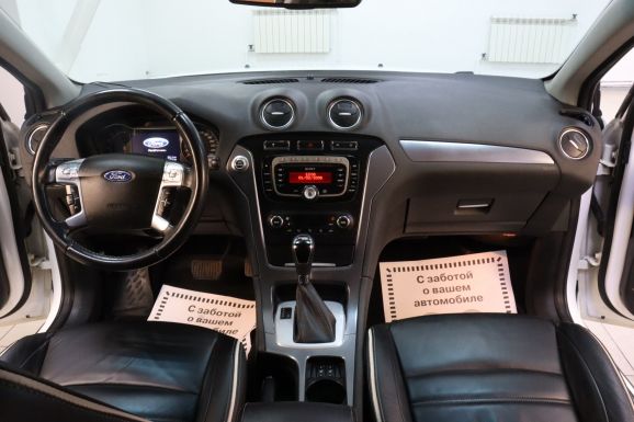 Ford Mondeo, 2.0 л, Робот, 2012 фото 9