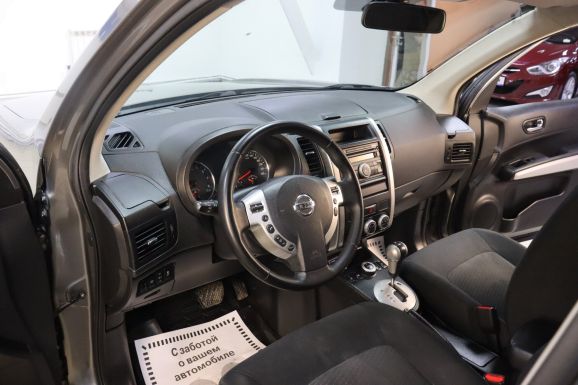 Nissan X-Trail, 2.5 л, Вариатор, 2010 фото 9