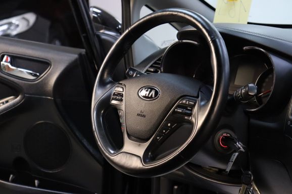 Kia Cerato, 2.0 л, АТ, 2016 фото 9