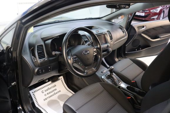 Kia Cerato, 2.0 л, АТ, 2016 фото 15