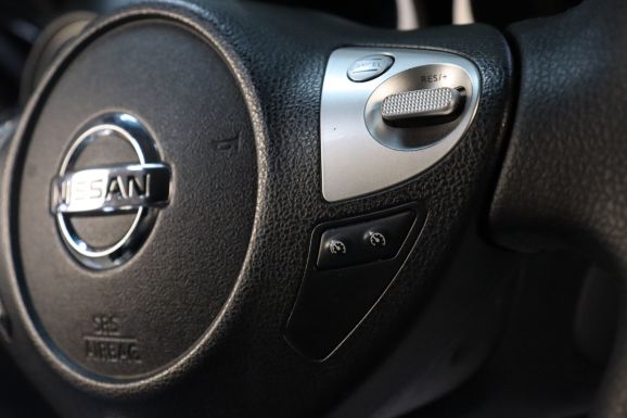 Nissan Juke, 1.6 л, Вариатор, 2014 фото 10