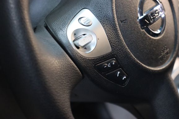 Nissan Juke, 1.6 л, Вариатор, 2014 фото 1