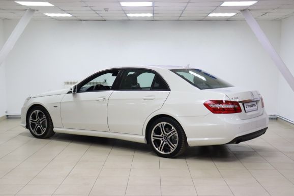 Mercedes-Benz E-Класс, 1.8 л, АТ, 2011 фото 6