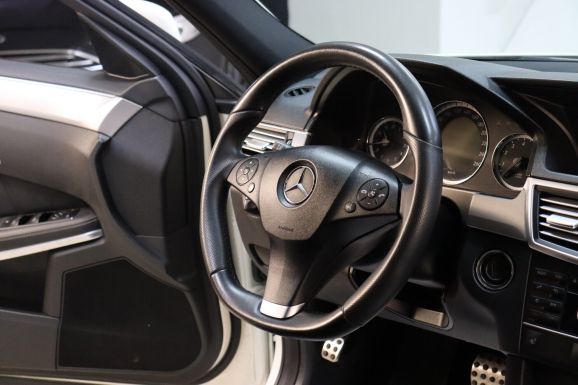 Mercedes-Benz E-Класс, 1.8 л, АТ, 2011 фото 18