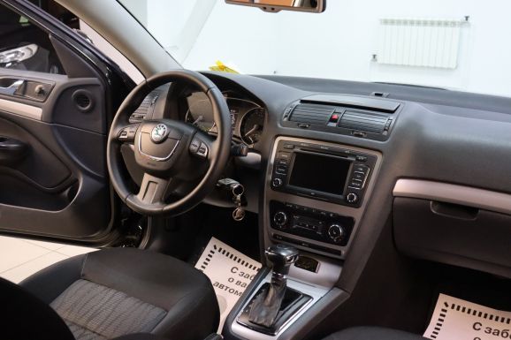 Skoda Octavia, 1.8 л, АТ, 2013 фото 7