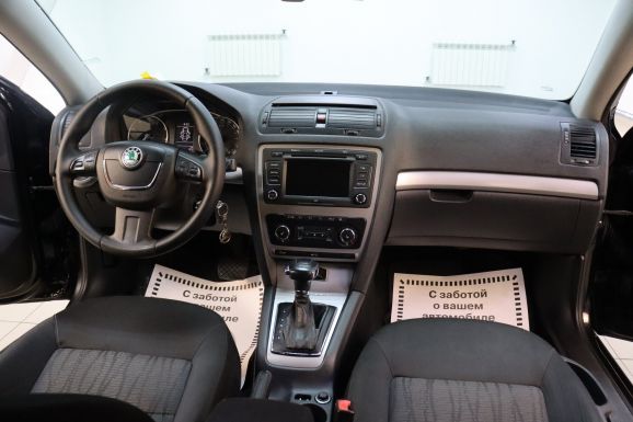 Skoda Octavia, 1.8 л, АТ, 2013 фото 9