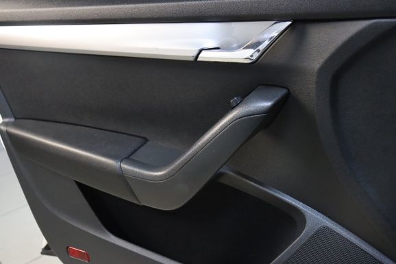 Skoda Octavia, 1.2 л, Робот, 2014 фото 8