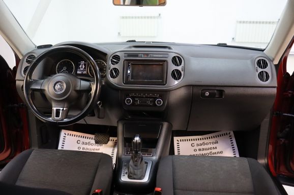 Volkswagen Tiguan, 1.4 л, Робот, 2013 фото 7