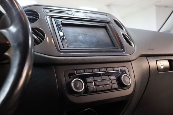 Volkswagen Tiguan, 1.4 л, Робот, 2013 фото 11