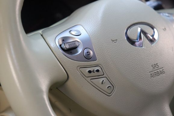 Infiniti FX, 3.7 л, АТ, 2011 фото 10