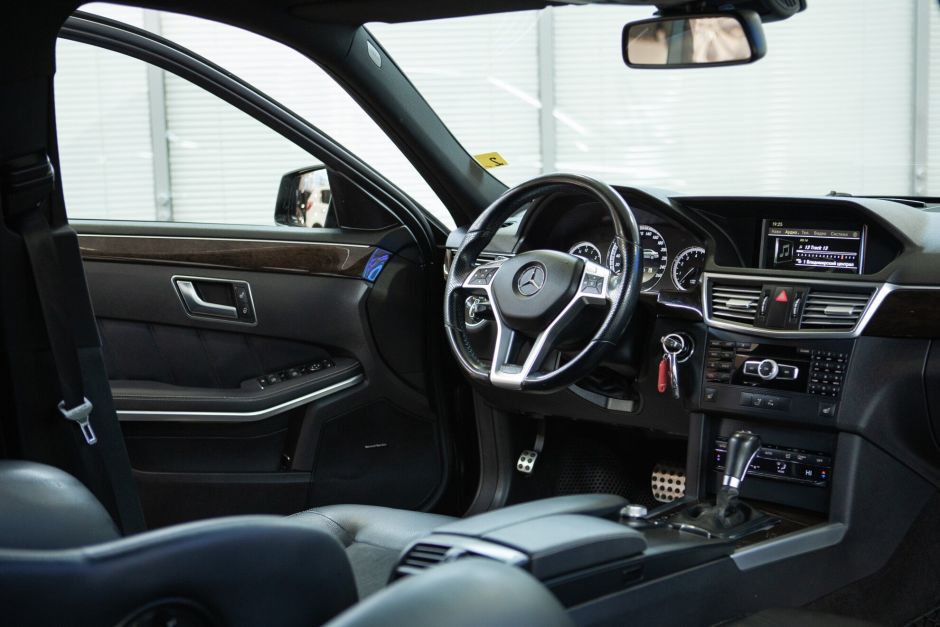 Mercedes-Benz E-Класс, 1.8 л, АТ, 2011 фото 7
