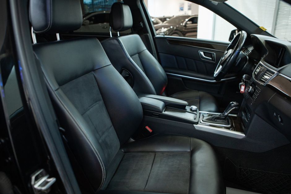 Mercedes-Benz E-Класс, 1.8 л, АТ, 2011 фото 12