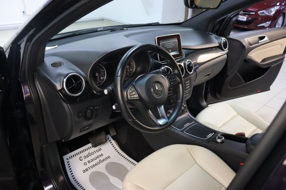 Mercedes-Benz B-Класс, 1.6 л, Робот, 2017 фото 16