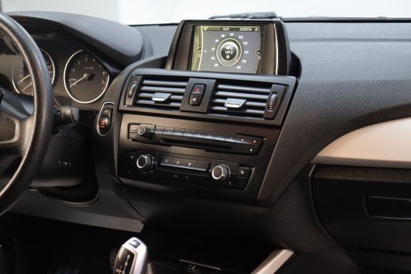 BMW 1 серии, 1.6 л, АТ, 2015 фото 9