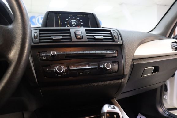 BMW 1 серии, 1.6 л, АТ, 2015 фото 13