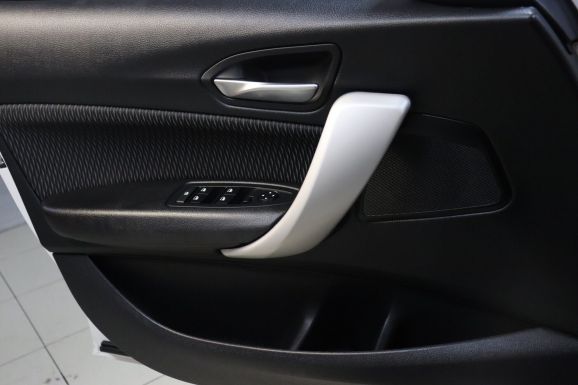 BMW 1 серии, 1.6 л, АТ, 2015 фото 1