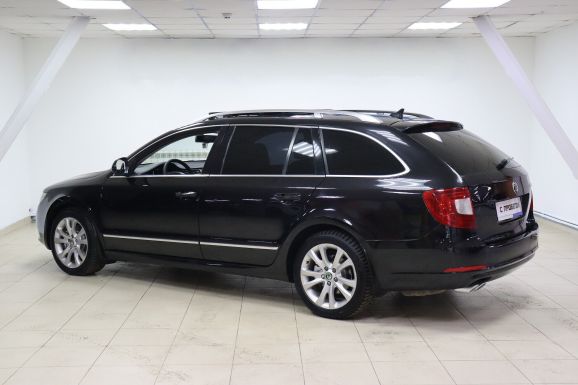Skoda Superb, 2.0 л, Робот, 2013 фото 4