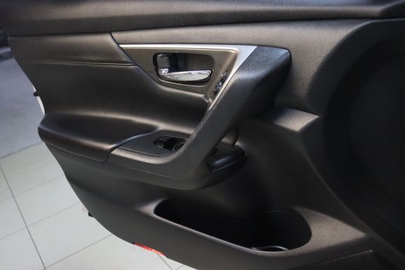 Nissan Teana, 2.5 л, Вариатор, 2016 фото 2