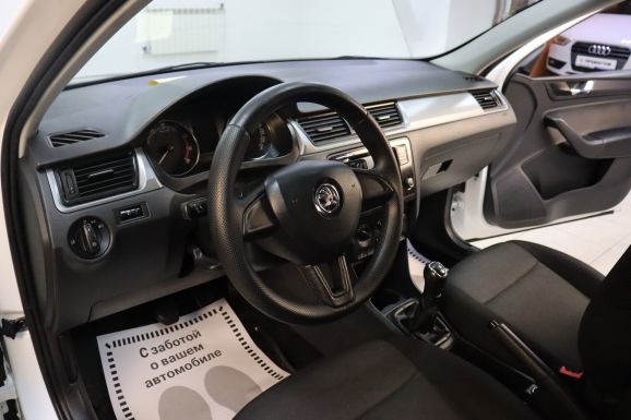 Skoda Rapid, 1.6 л, МТ, 2019 фото 9