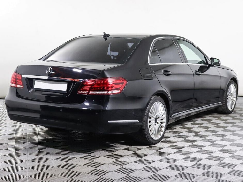 Mercedes-Benz E-Класс, 3.5 л, АТ, 2015 фото 4