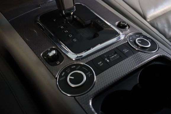 Volkswagen Touareg, 3.0 л, АТ, 2008 фото 15