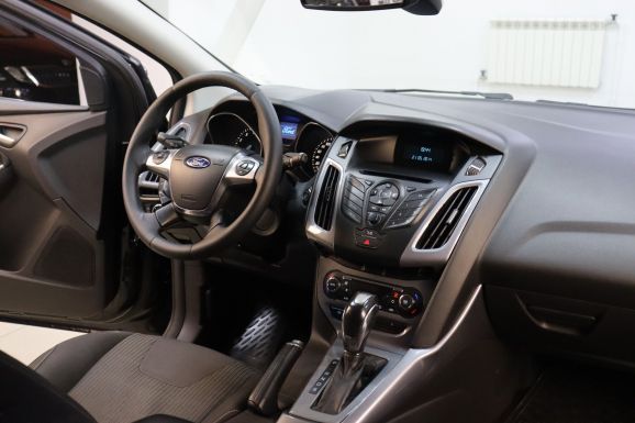 Ford Focus, 2.0 л, Робот, 2014 фото 7