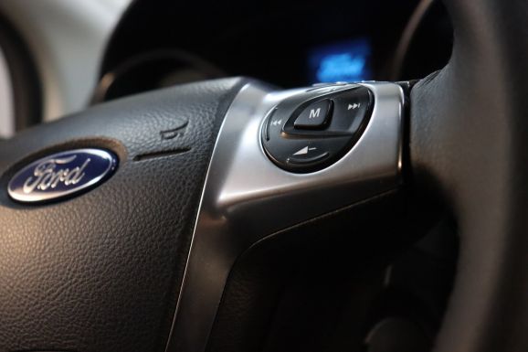 Ford Focus, 2.0 л, Робот, 2014 фото 10