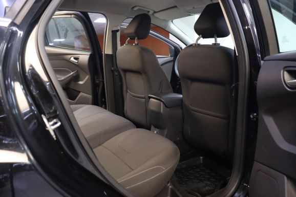 Ford Focus, 2.0 л, Робот, 2014 фото 1