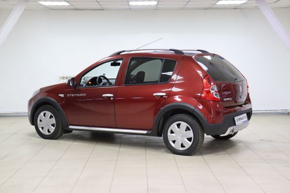 Renault Sandero, 1.6 л, АТ, 2014 фото 4