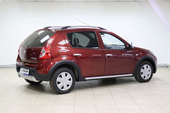 Renault Sandero, 1.6 л, АТ, 2014 фото 6